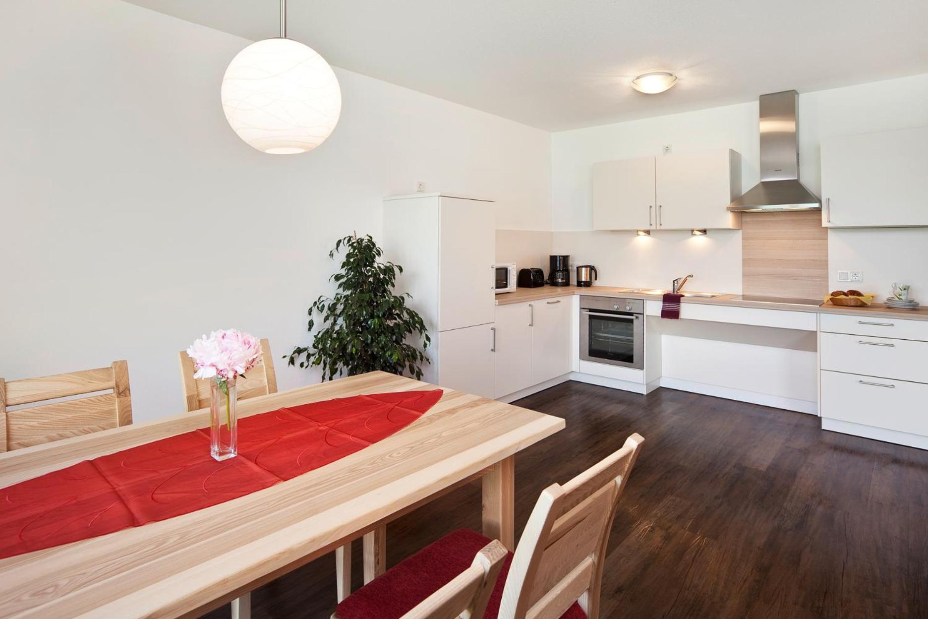 Seehotel Und Appartements Schnoeller Rieden Luaran gambar