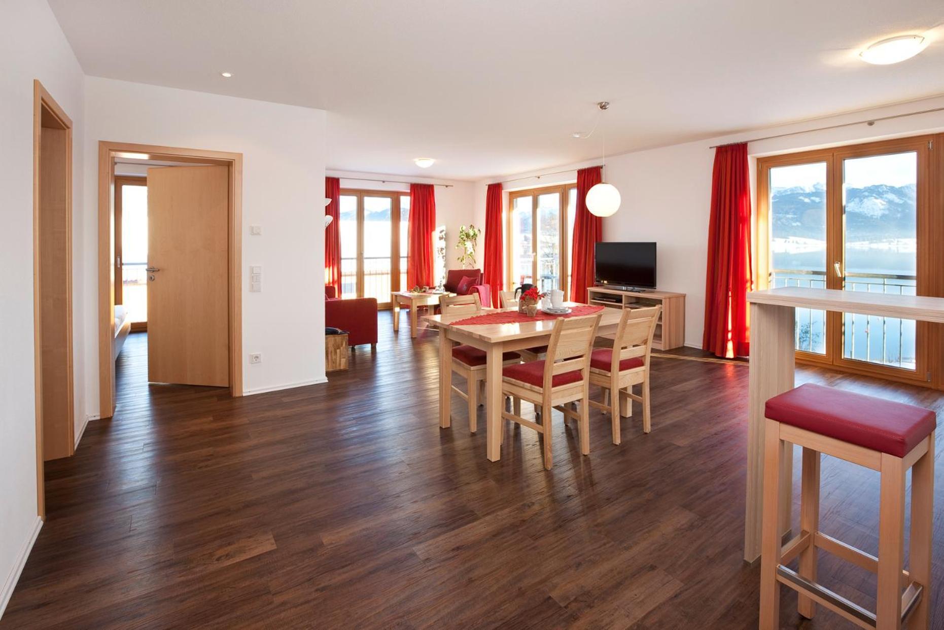 Seehotel Und Appartements Schnoeller Rieden Luaran gambar